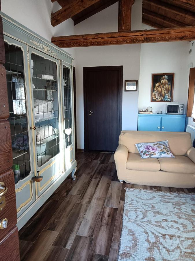 Agriturismo Helianthus Oleggio Exteriér fotografie