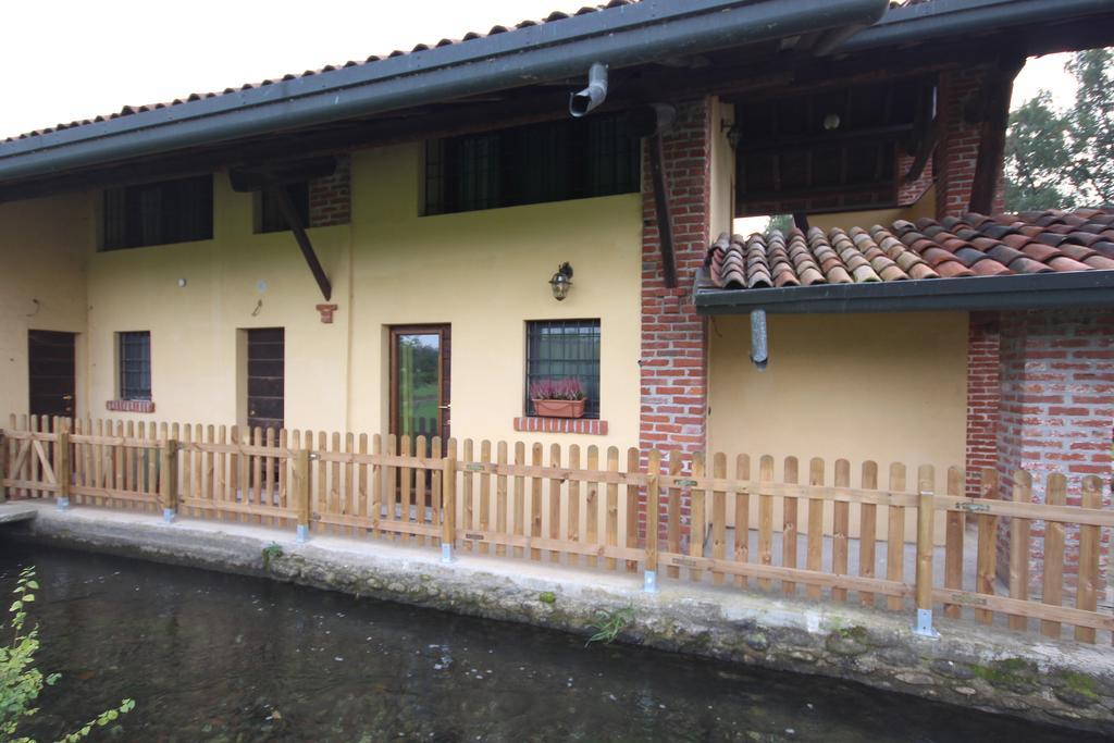 Agriturismo Helianthus Oleggio Exteriér fotografie
