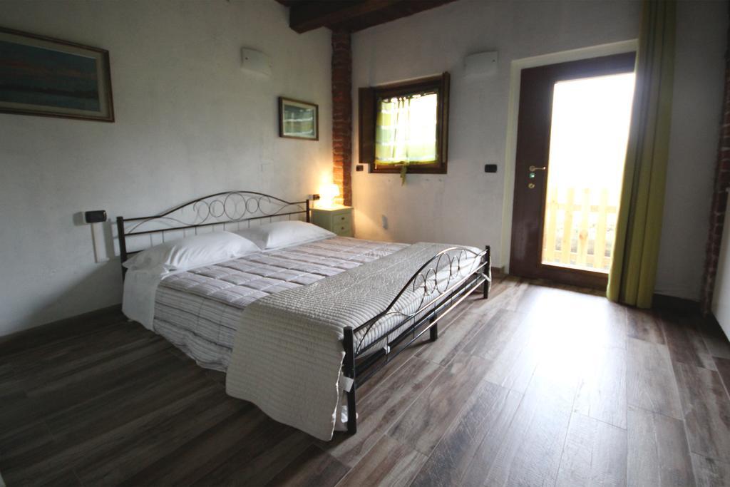 Agriturismo Helianthus Oleggio Exteriér fotografie